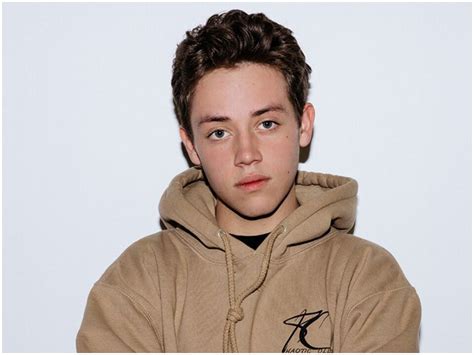 ethan cutkosky body|Ethan Cutkosky: Biography w/ Age, Height, Girlfriend & Family